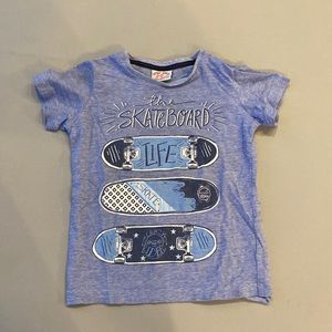 Beba kids short sleeve skateboard tee size 4